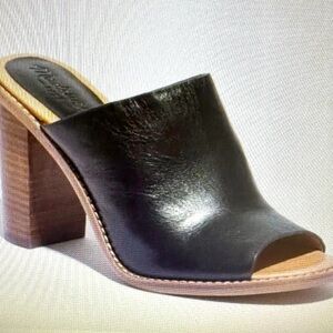 Madewell, the finch, leather mule in black size 9